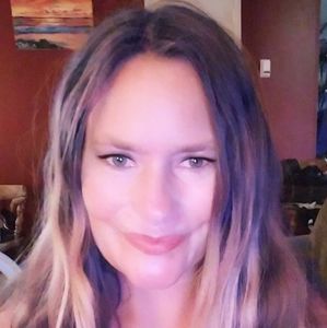 Meet your Posher, Lindsay